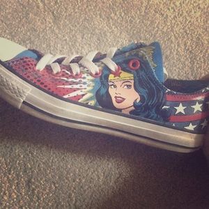 Converse Wonder Woman